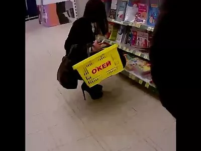 مدل آماتور دوست داشتنی توسط دوست پسرش دوربین مخفی سکس کردن خراب می شود
