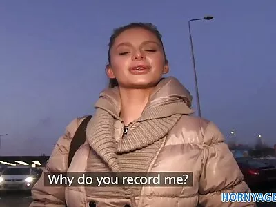 پسر بالغ با دوربین مخفی سکسی طنز دخترخوانده دوست داشتنی دوستش رابطه دارد