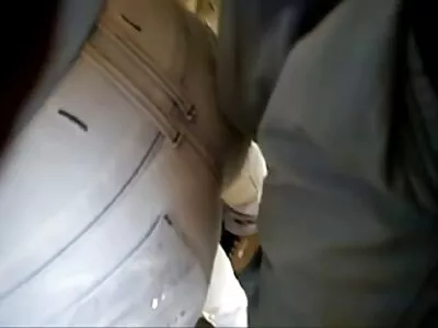 جوجه بلوند با سینه های سكس دوربين مخفي کوچک خروس همکار را در گربه می گیرد