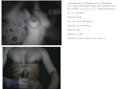 دختر فریبنده لاتینایی از تابو سواری سکس در دوربین مخفی بر روی برآمدگی برادر ناتنی لذت می برد