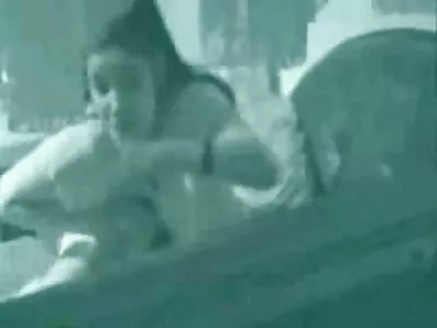 جنون جنسی داغ همه را در حال و هوای خوب دوربین مخفی خنده دار سکسی قرار می دهد